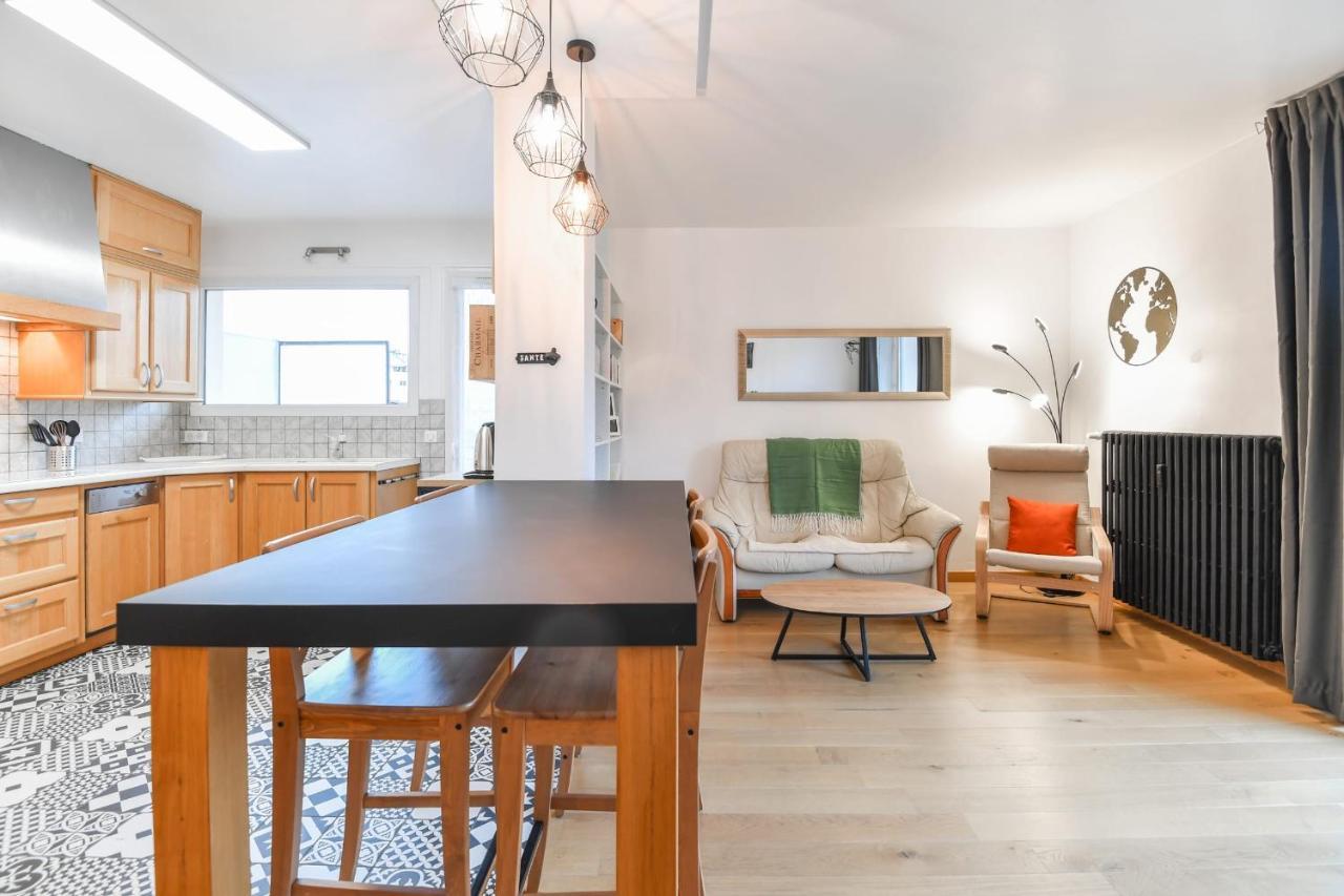 Nice Apartment With Balcony Very Close To The City Center Annecy Exteriér fotografie
