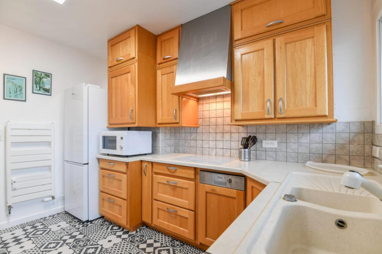 Nice Apartment With Balcony Very Close To The City Center Annecy Exteriér fotografie