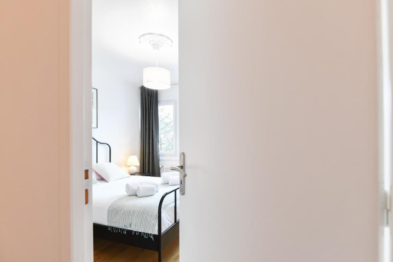 Nice Apartment With Balcony Very Close To The City Center Annecy Exteriér fotografie