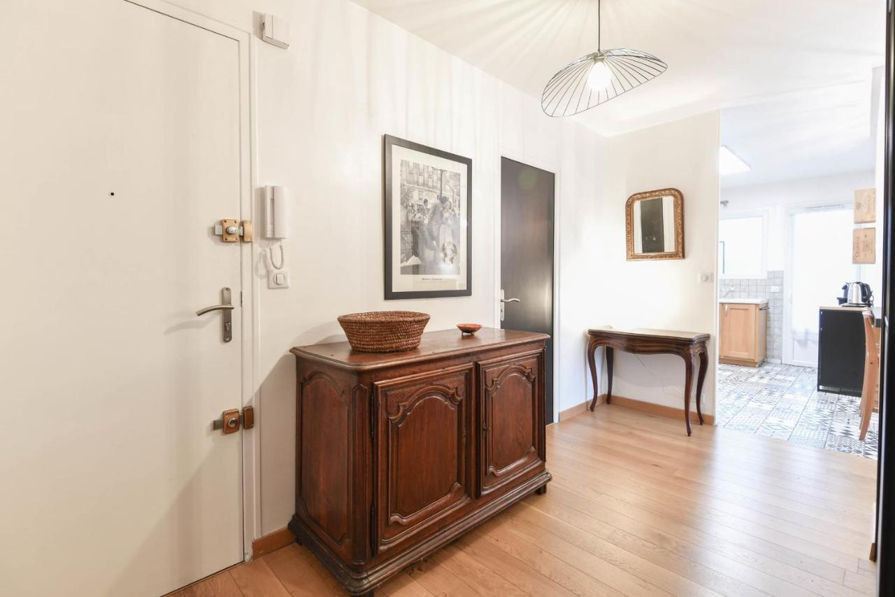 Nice Apartment With Balcony Very Close To The City Center Annecy Exteriér fotografie